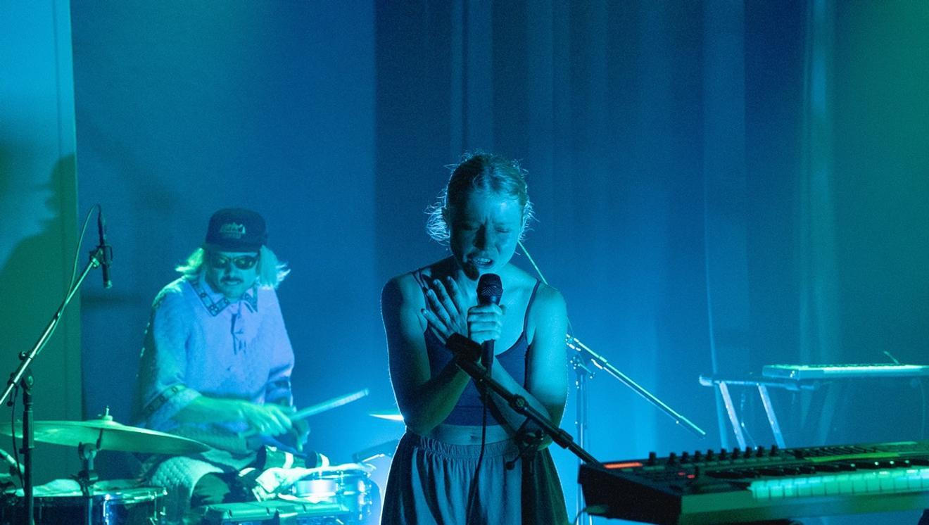 fullmoonzine.cz