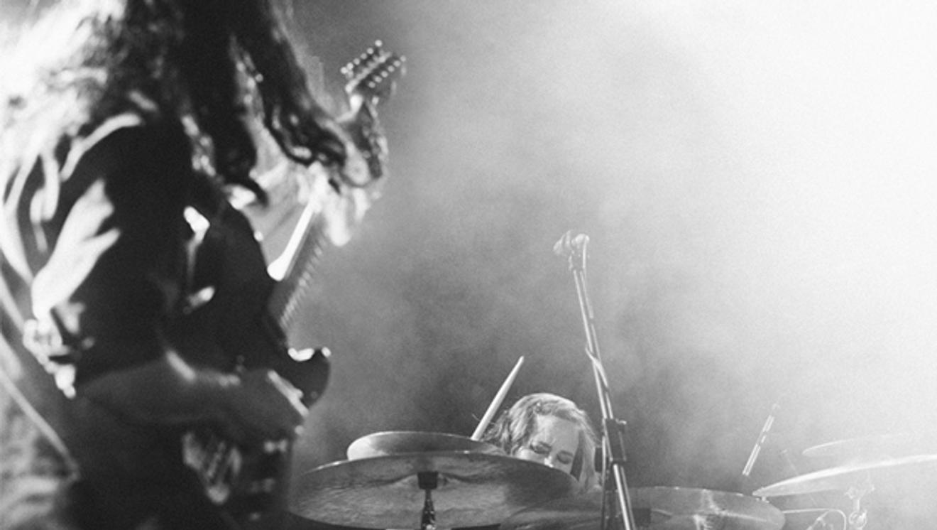 fullmoonzine.cz