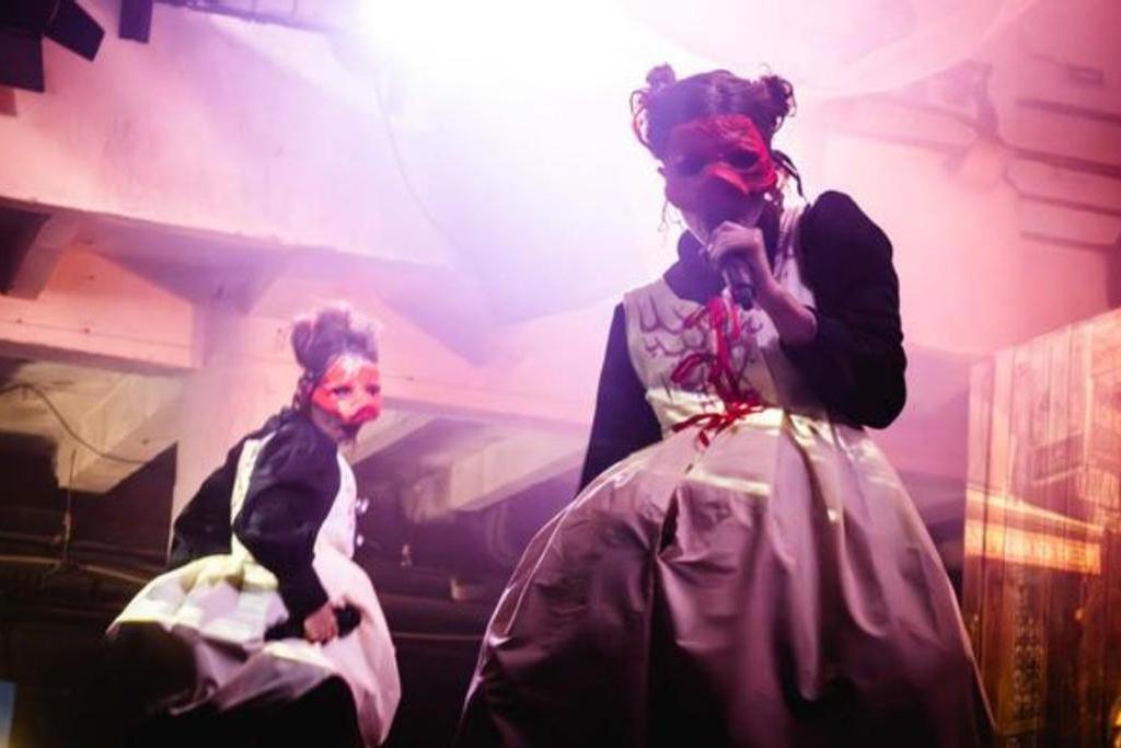 fullmoonzine.cz