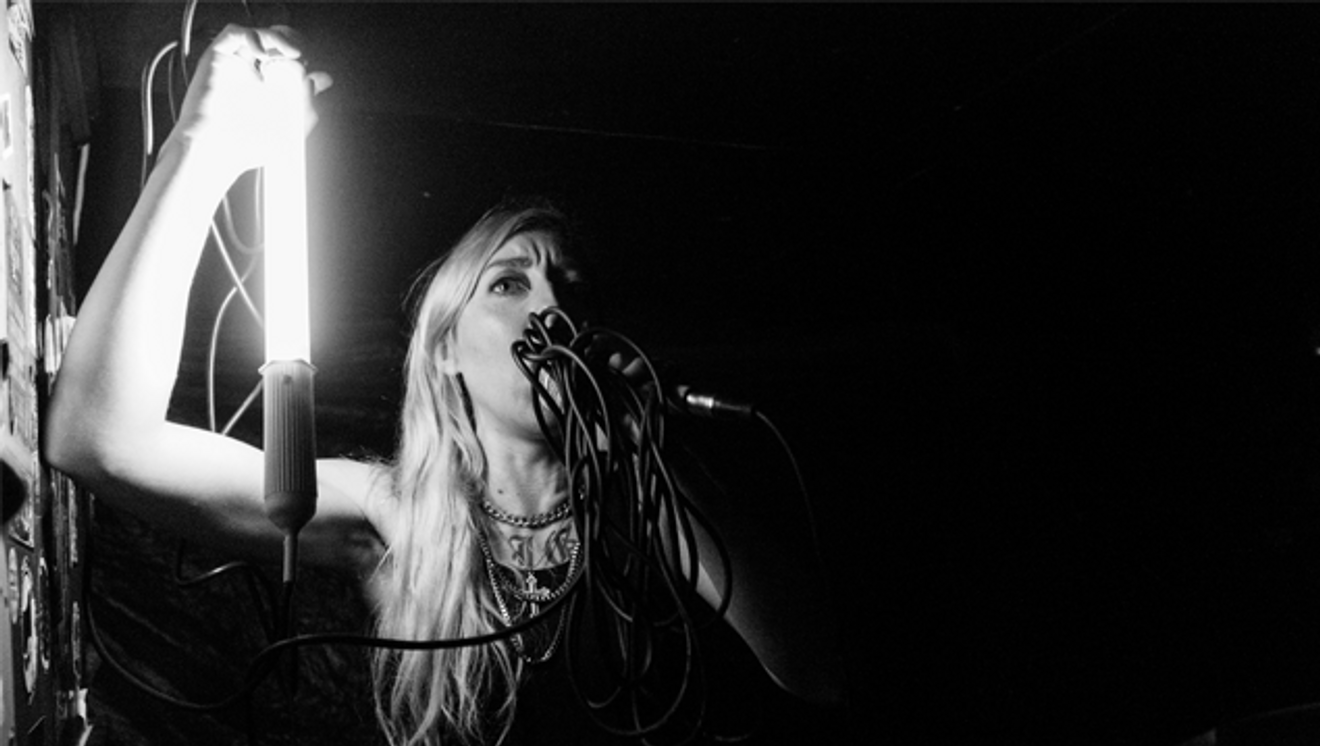 fullmoonzine.cz