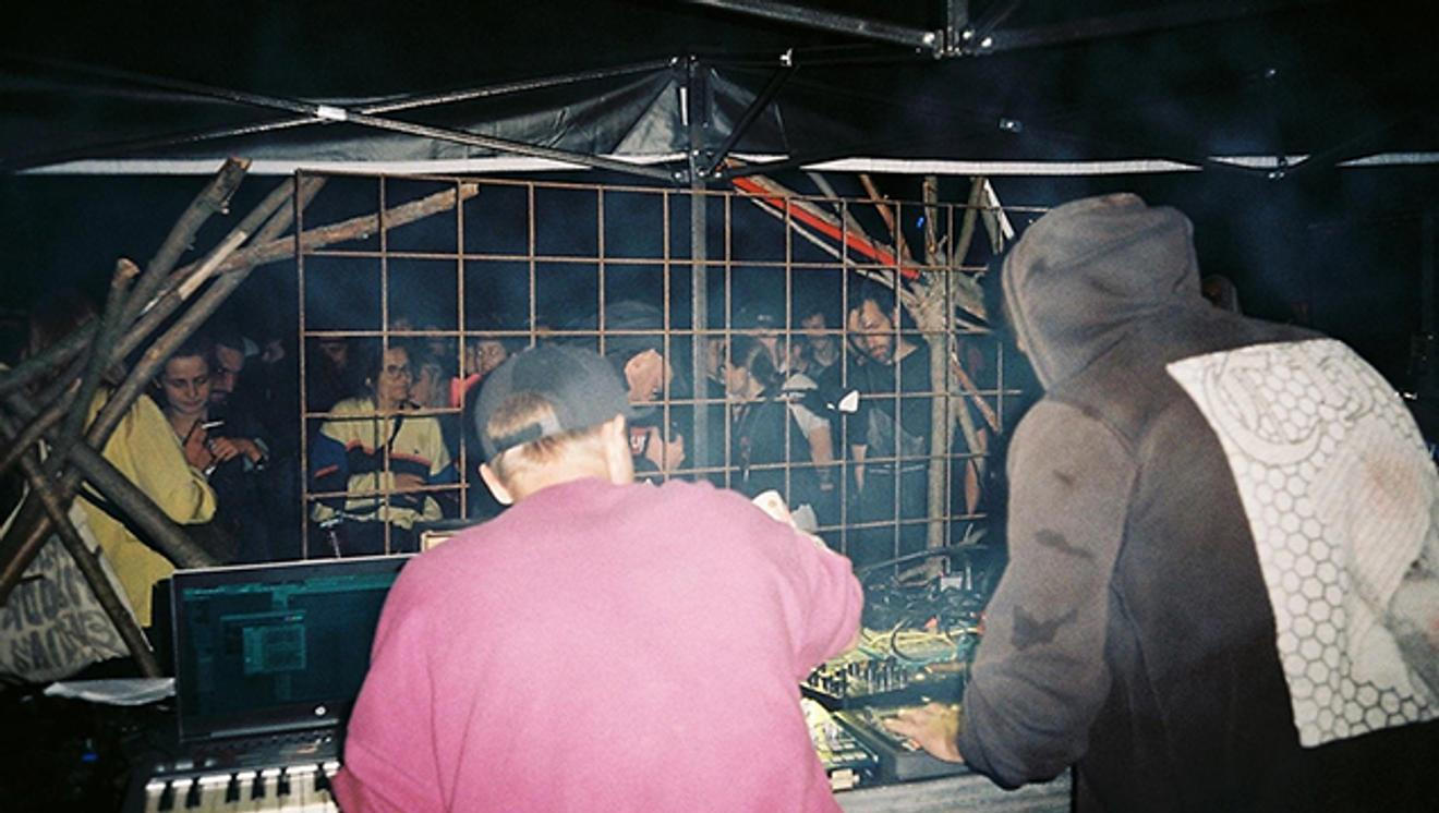 fullmoonzine.cz