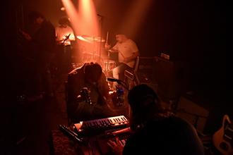 28-Ginger Wizard & The Peter Jacksons