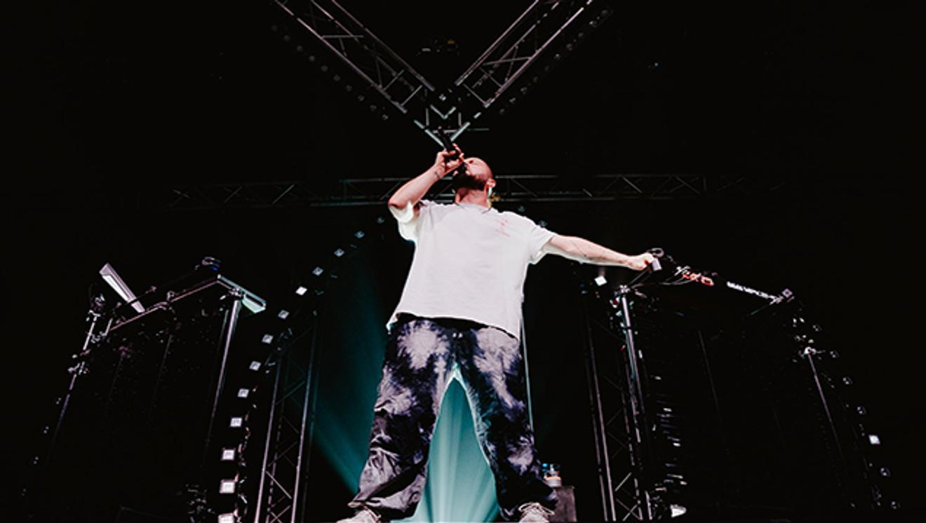 fullmoonzine.cz