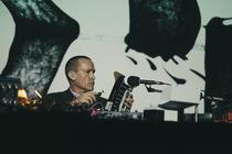 XiuXiu11