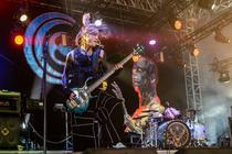 Crossfaith2
