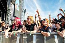 Fans (6)