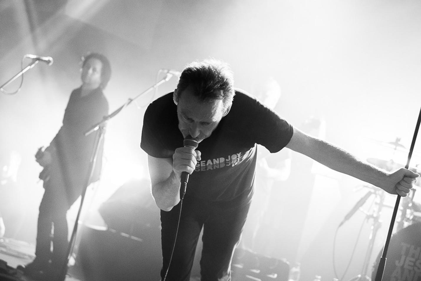 14_The Jesus and Mary Chain