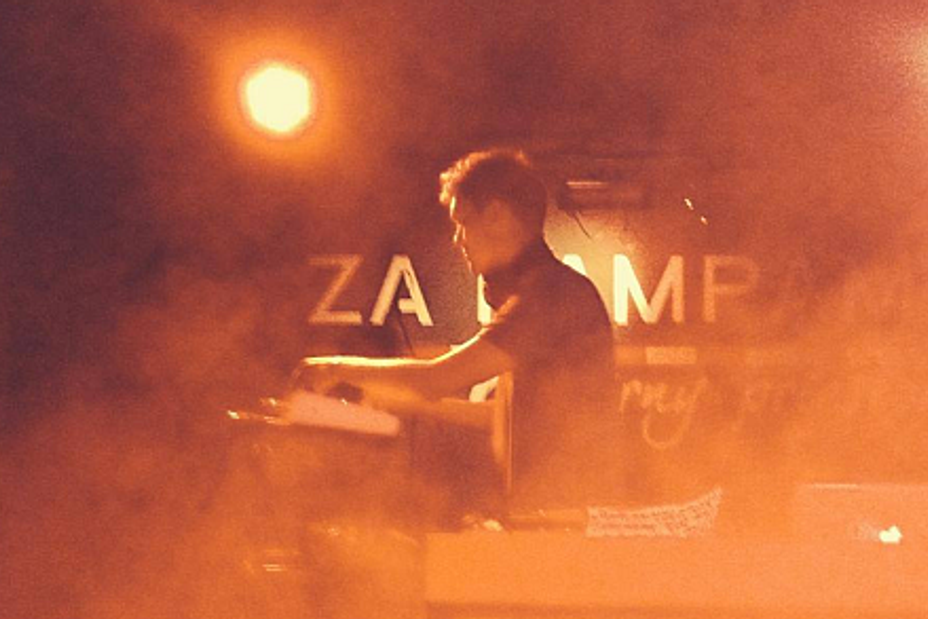 fullmoonzine.cz