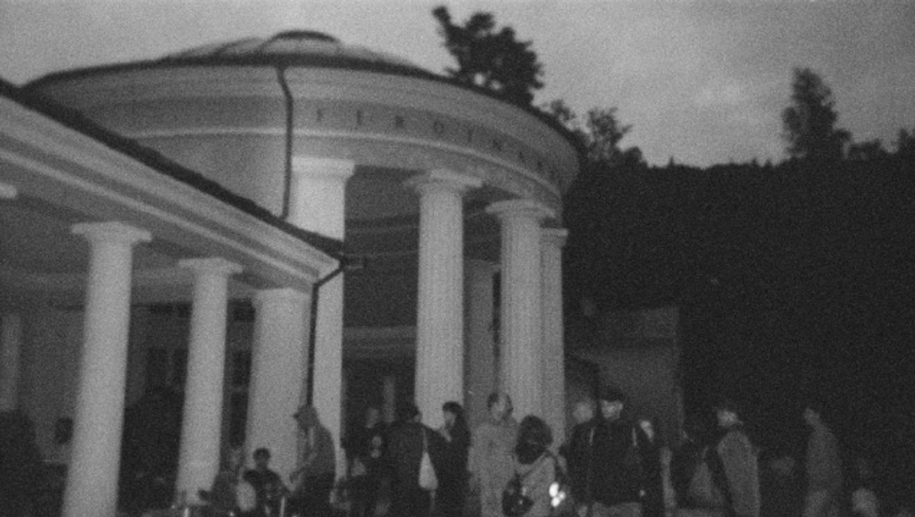 fullmoonzine.cz
