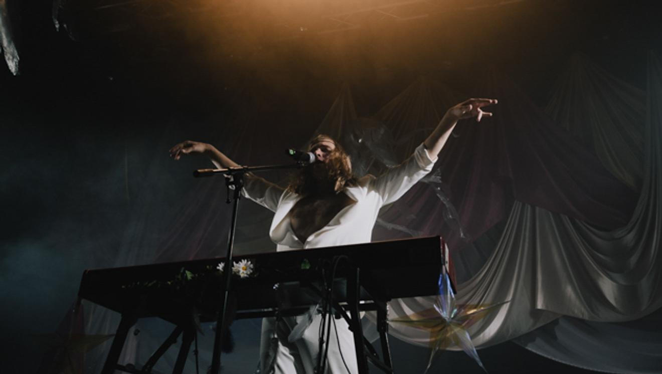 fullmoonzine.cz