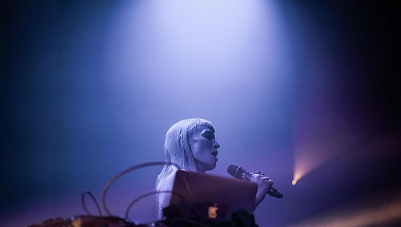 fullmoonzine.cz