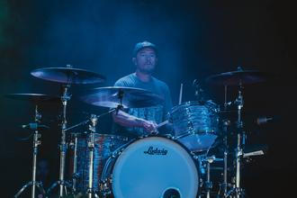 Thrice-8