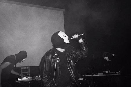 fullmoonzine.cz