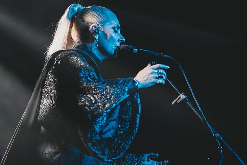 fullmoonzine.cz