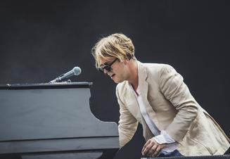 Tom Odell 4 (1)