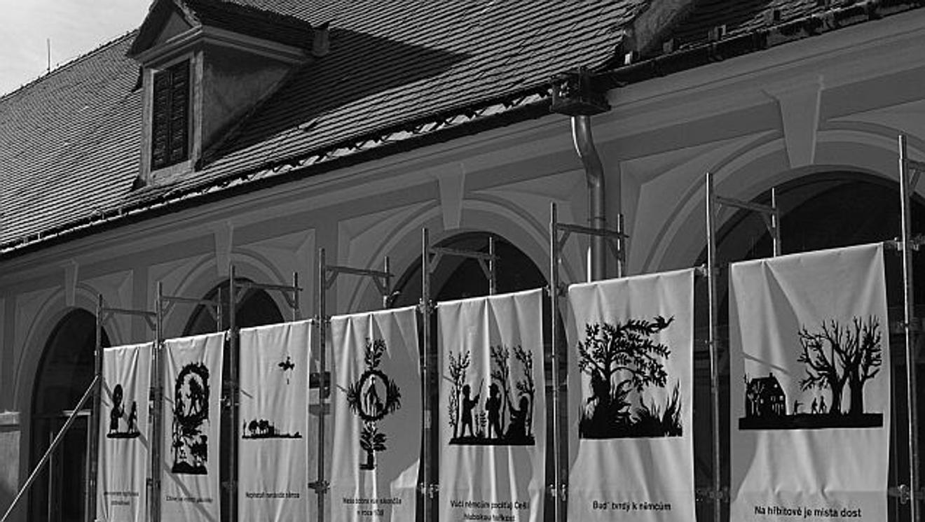 fullmoonzine.cz