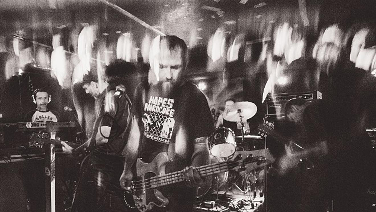 fullmoonzine.cz