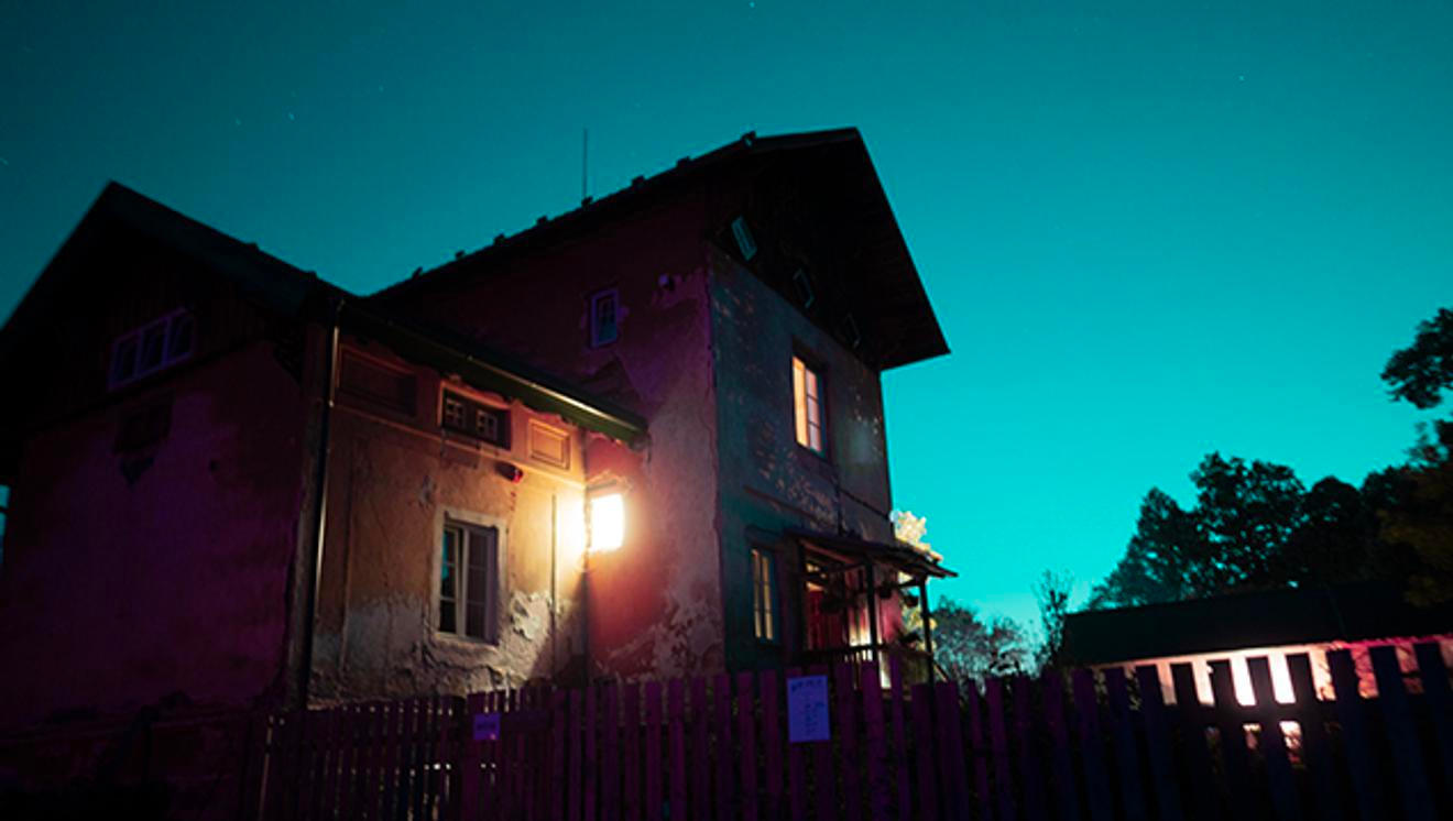 fullmoonzine.cz
