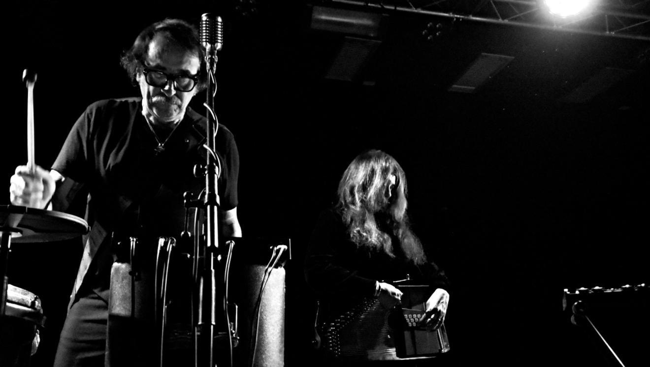 fullmoonzine.cz