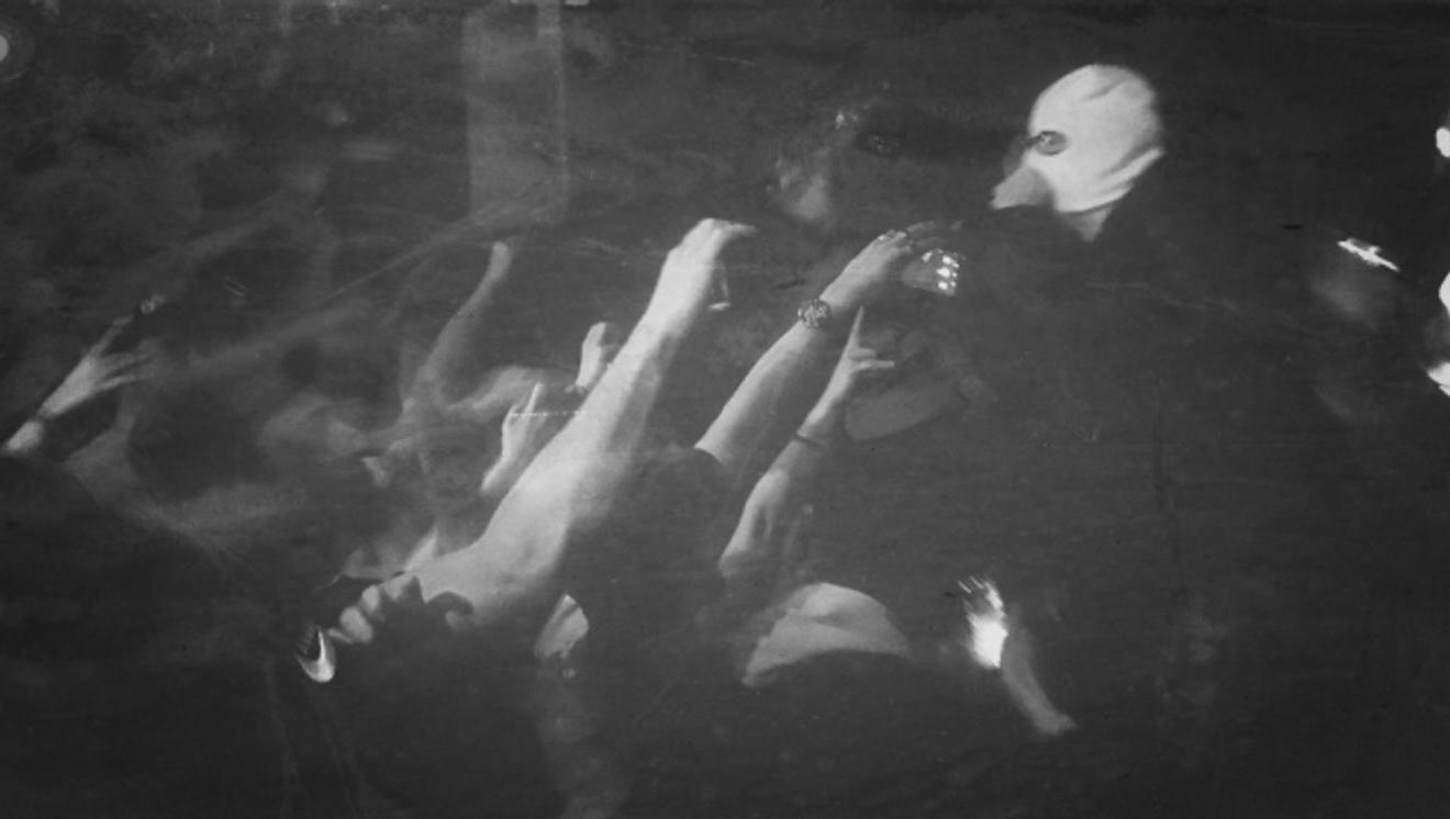 fullmoonzine.cz