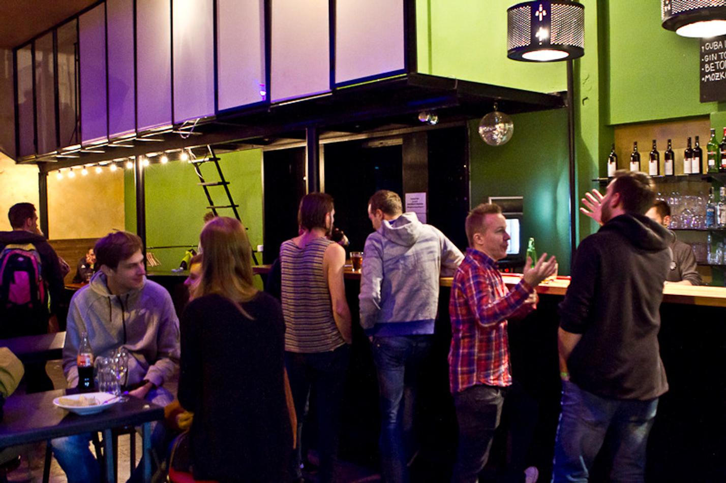 11_Lunchmeat_Warmup_02_10_2015_Kabinet_Muz_Brno