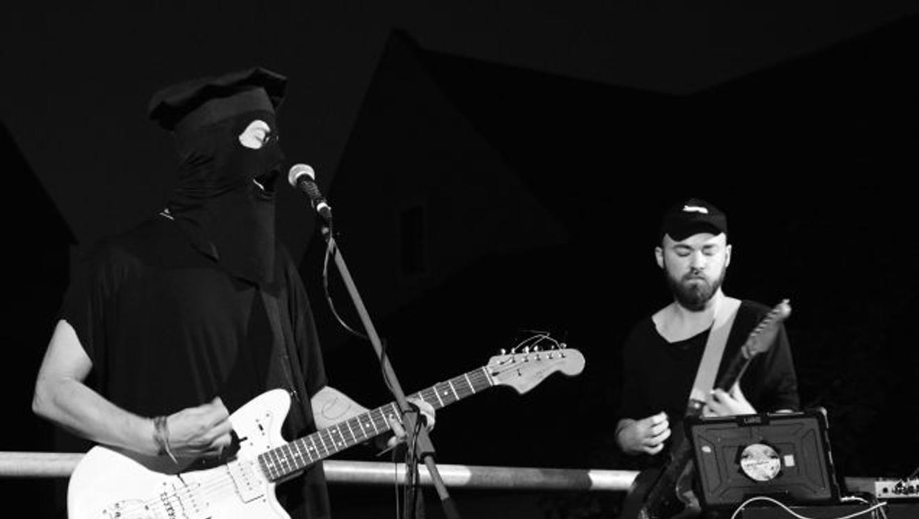 fullmoonzine.cz