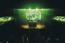 02_Lone