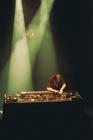 04_Rival Consoles