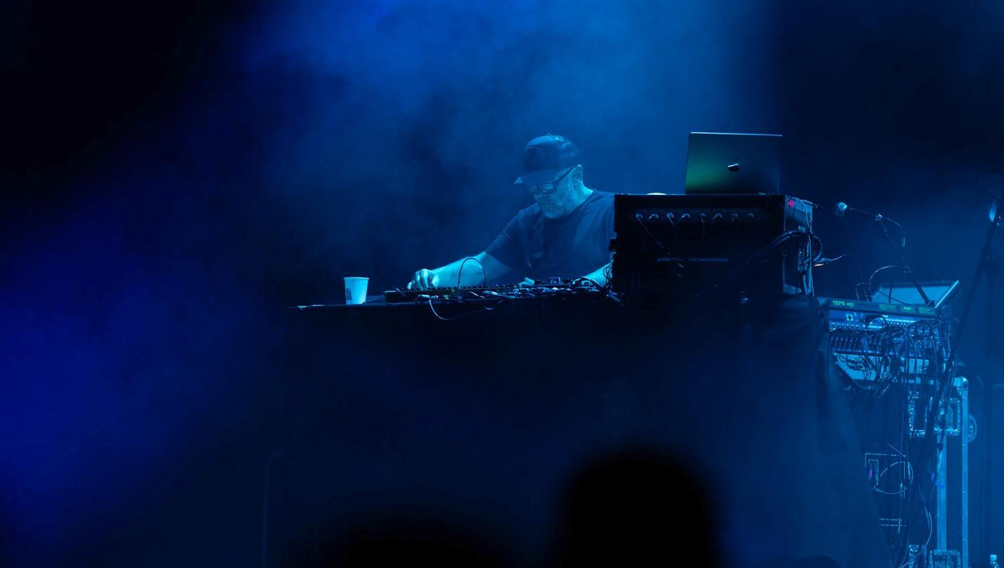 LEFTFIELD-5