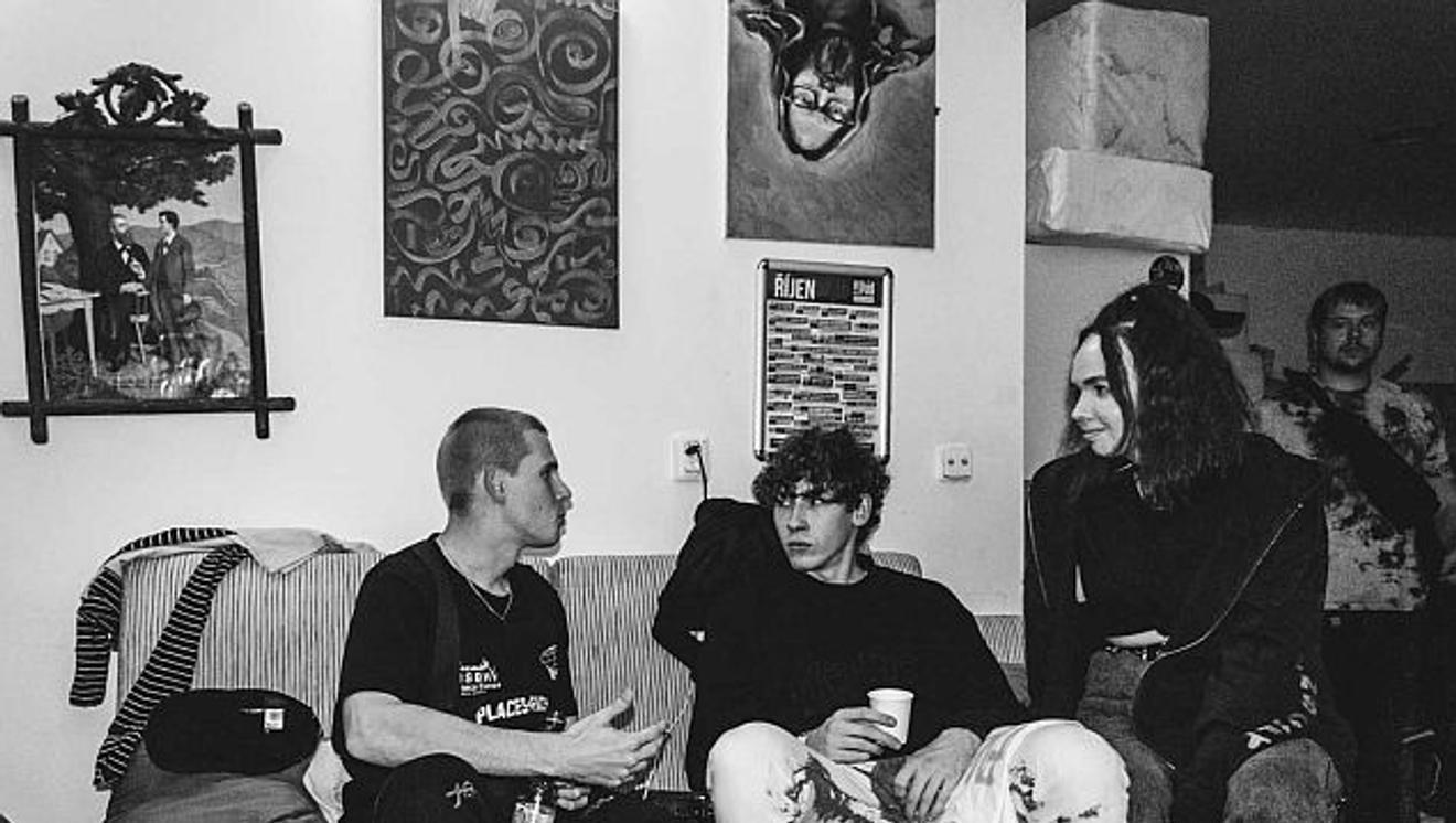 fullmoonzine.cz