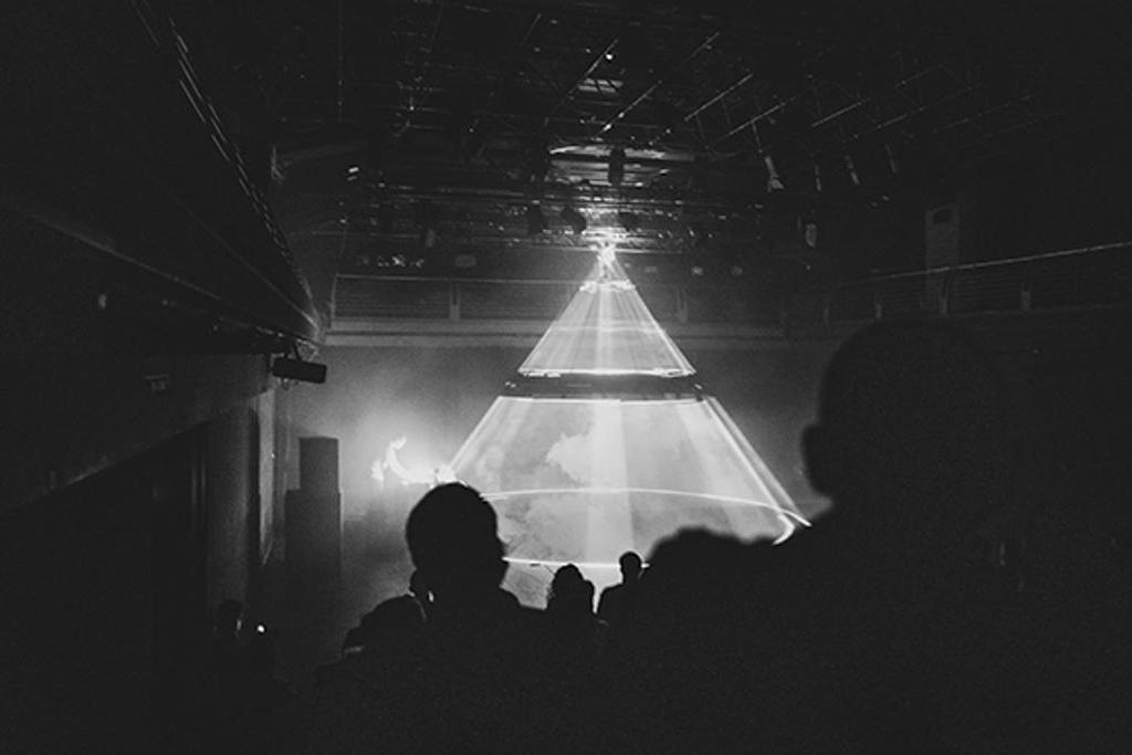 fullmoonzine.cz