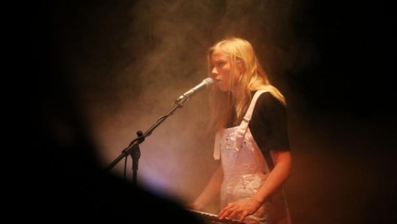 fullmoonzine.cz