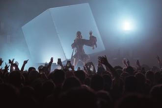 Roxy, Charlie XCX (c) Romana Kovacsova