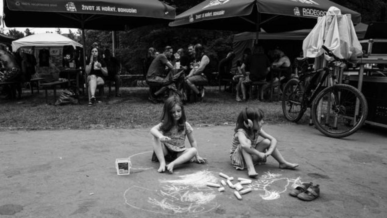 fullmoonzine.cz