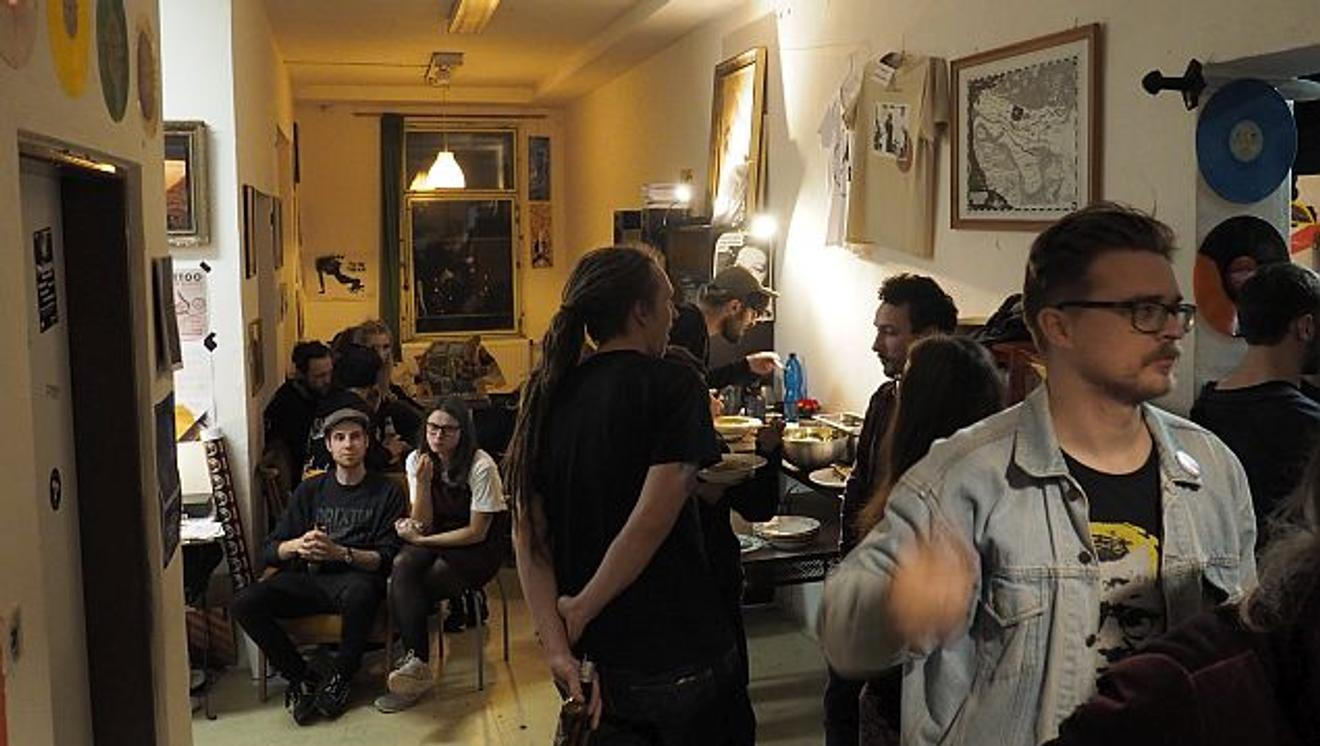 fullmoonzine.cz