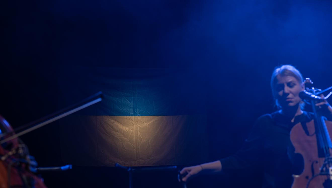 fullmoonzine.cz