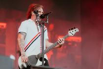 Shinedown-2
