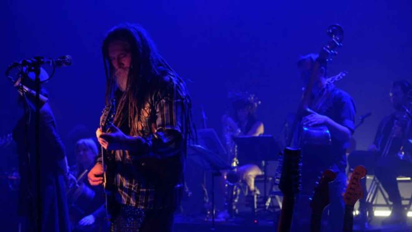 fullmoonzine.cz