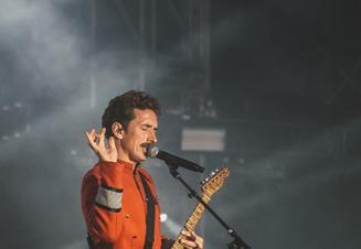 04_Who Made Who