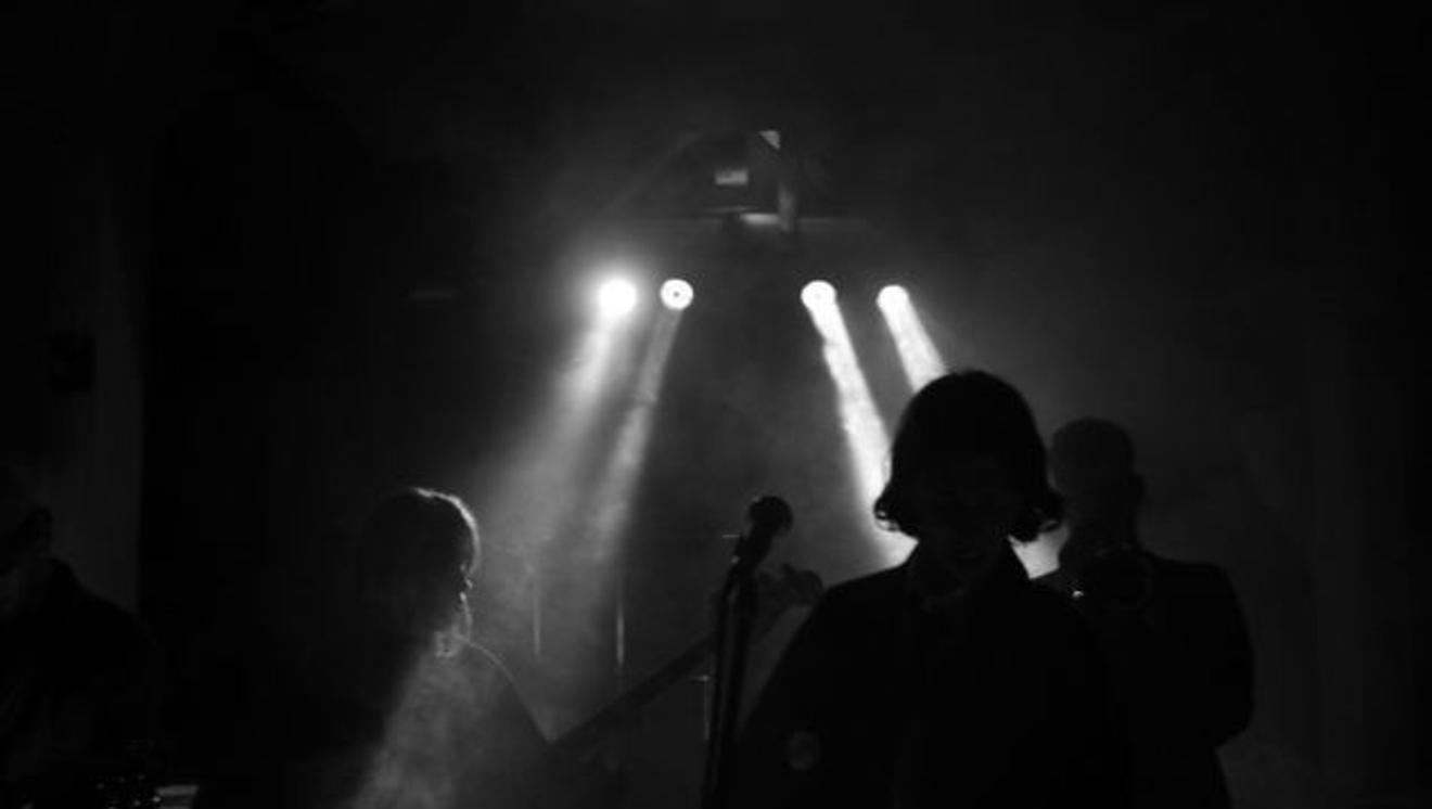 fullmoonzine.cz