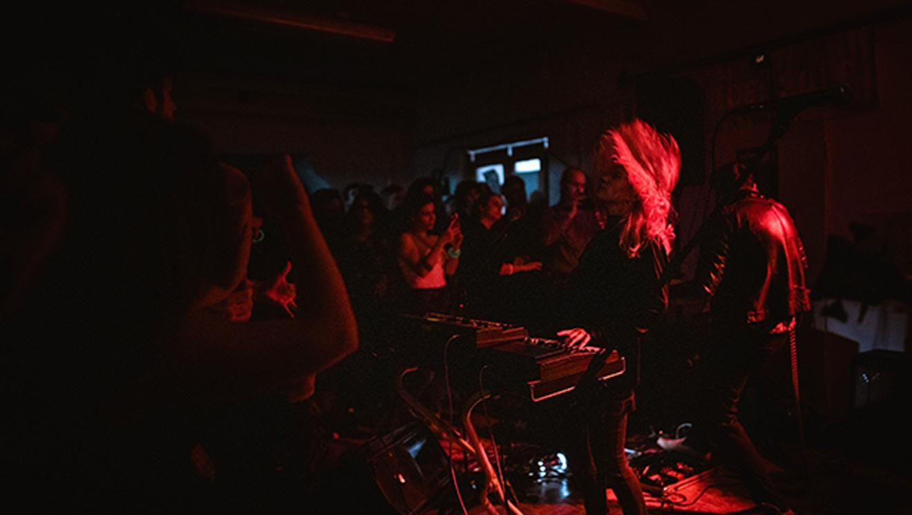 fullmoonzine.cz