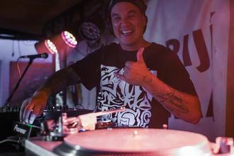 DJ Bodymovin