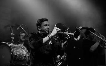 28 Big Funk Brass