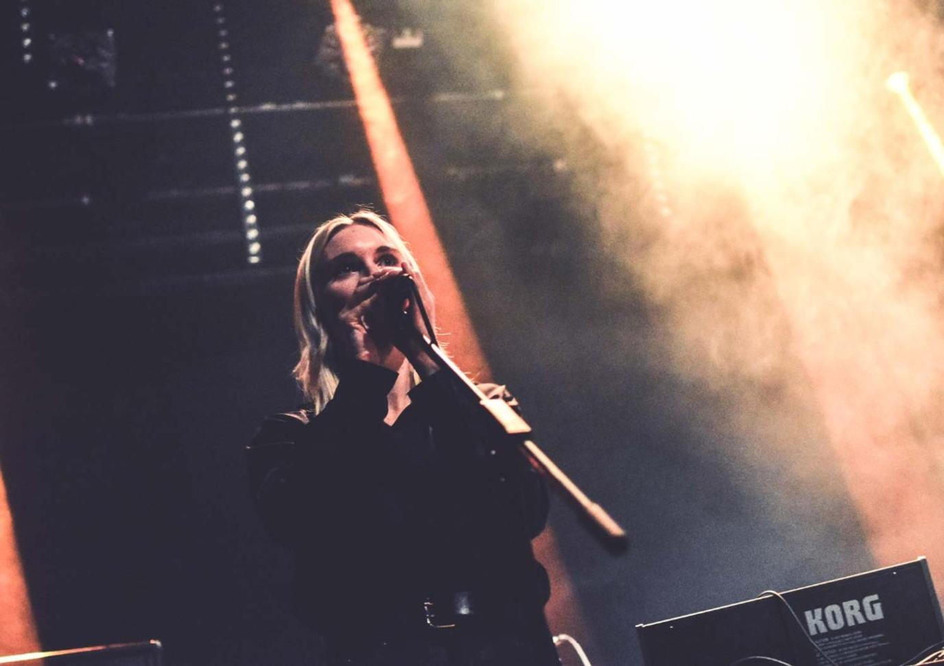Puce Mary 1