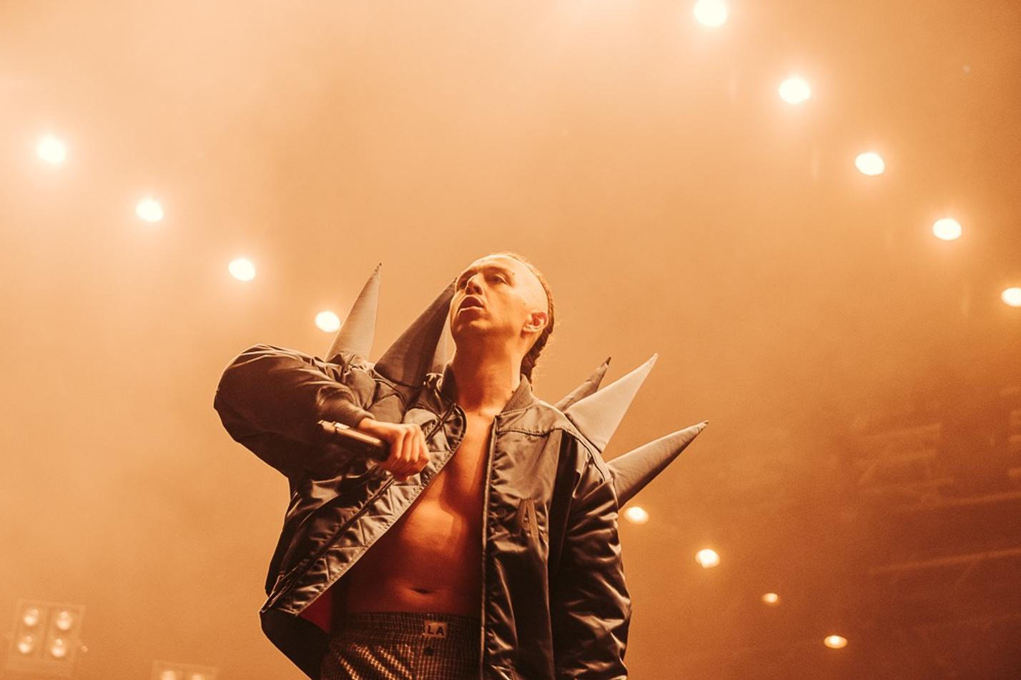 15_Tommy Cash