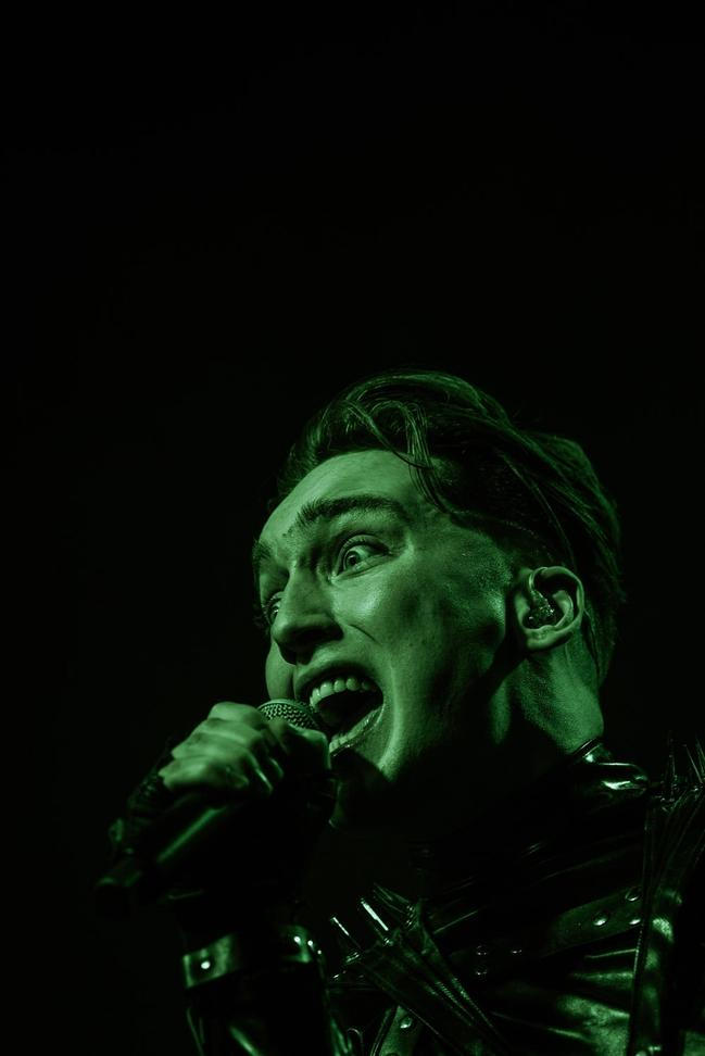 2_Hatari (4)