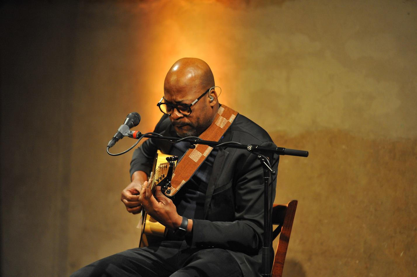 Lionel Loueke (1)