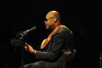 Lionel Loueke (2)