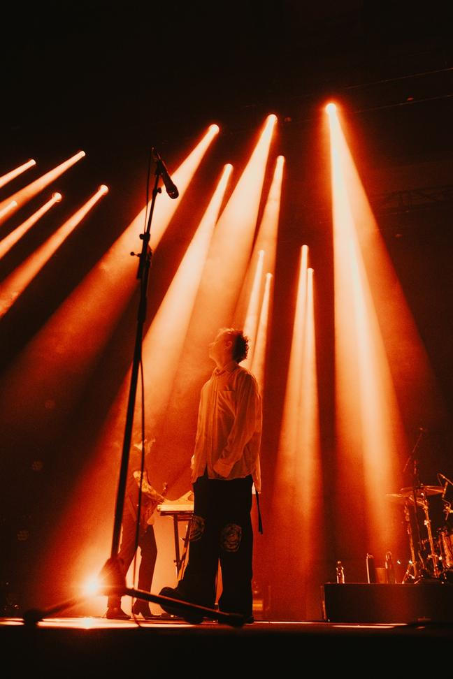 nothing but thieves(4)