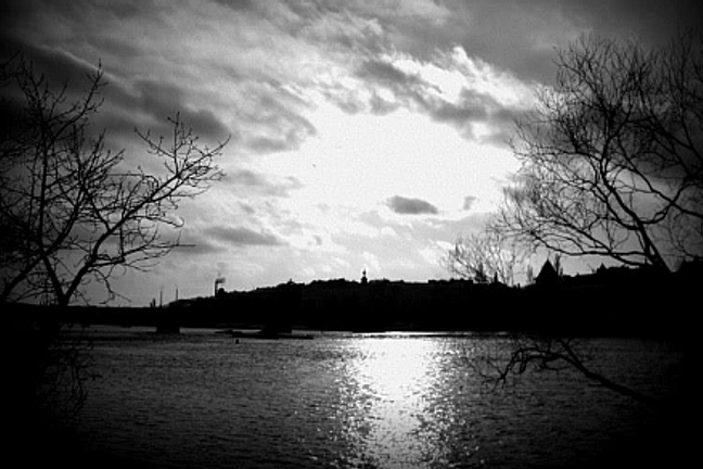 fullmoonzine.cz
